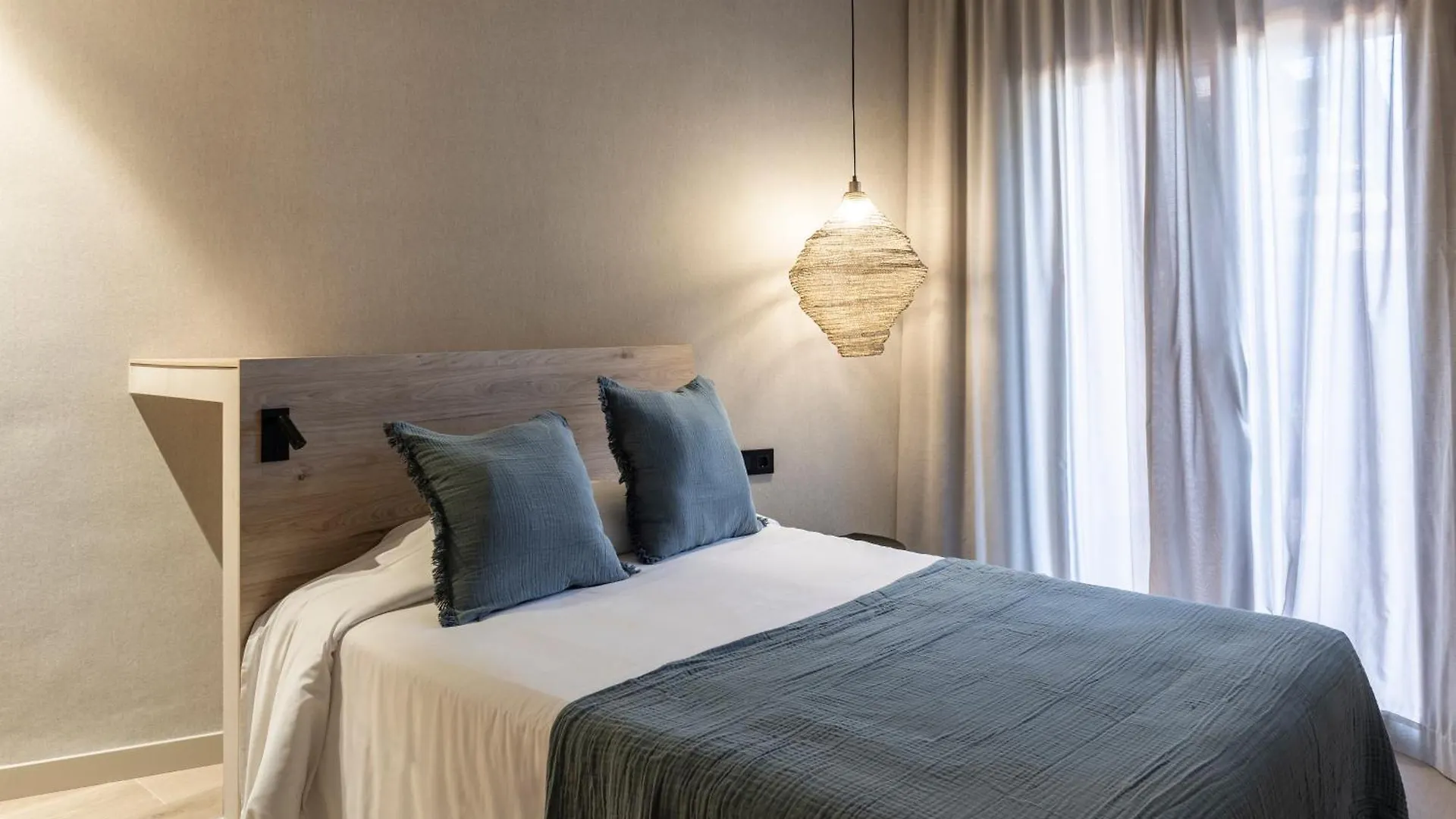 יפראנק Hotel Casamar 2*,  ספרד