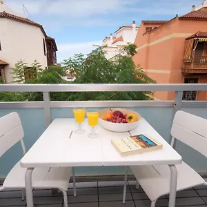 https://iriarte-52-apartments.in-canary-islands.com